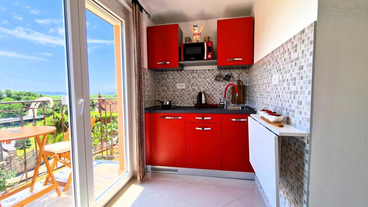 Apartments Pinezic Skrbčići Екстериор снимка