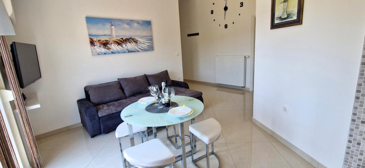 Apartments Pinezic Skrbčići Екстериор снимка
